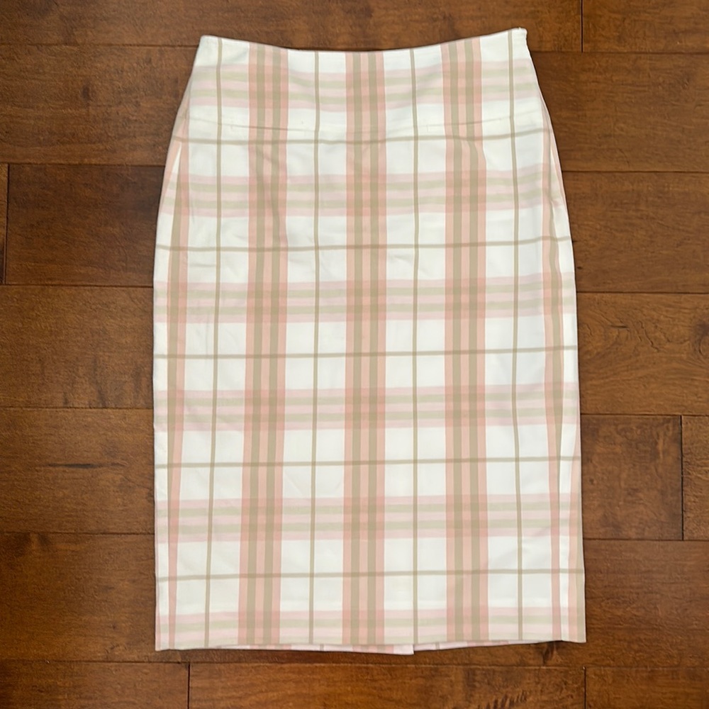 Burberry Plaid Pencil Skirt